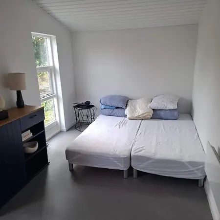 4 Star In Faxe Ladeplads * Fakse Ladeplads