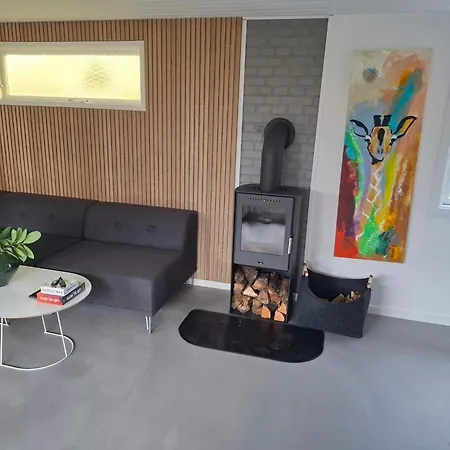 4 Star In Faxe Ladeplads